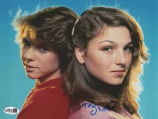 TATUM O'NEIL Signed  LITTLE DARLINGS 8x10 Photo FERRIS Autograph JSA CERT