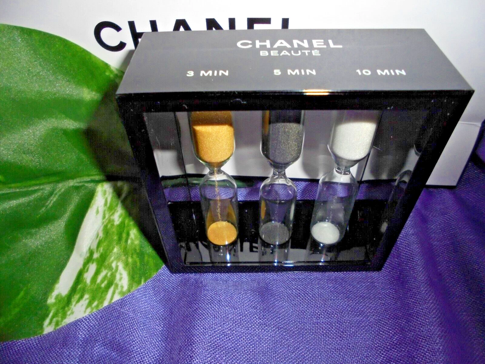 Chanel Hourglass 3 Settings Timer 3, 5 and 10 Minutes with Chanel Pouch NEW