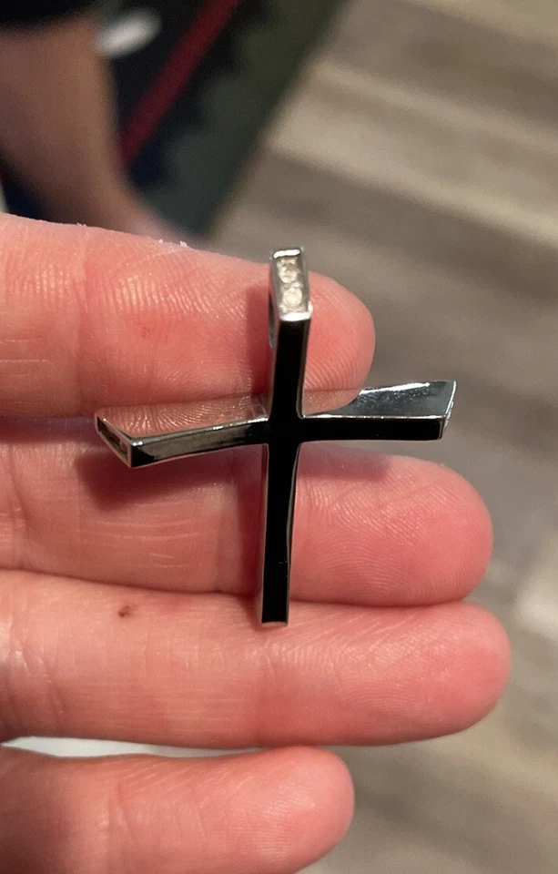 "Colgante cruz cincel acero inoxidable 1,5"" con pedrería hecho en China" Foto 4 de 4