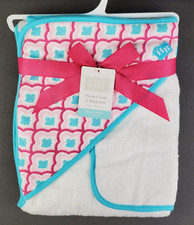NWT Hudson Baby 2-Pc Set-B Cotton 30" x 36" Hooded Towel and 10" x 10" Washcloth