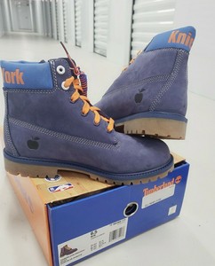 dark blue timbs