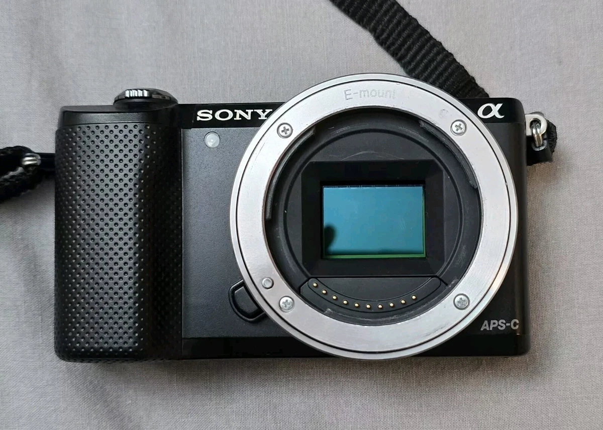 Sony Alpha A5000 20.1MP ILCE-5000 Digital Camera Black (Body