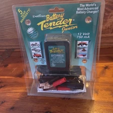 Battery Tender 021 0123 Junior 12v Charger New