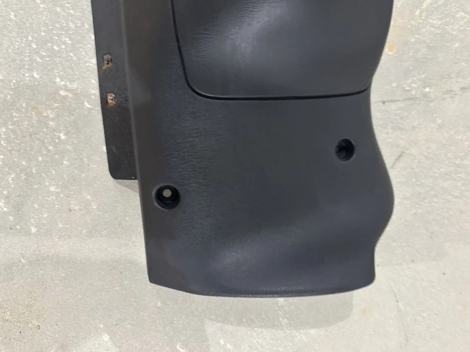 98-04 Chevrolet S-10 Blazer GMC Sonoma columna de dirección rodillera refuerzo OEM Foto 4 de 4