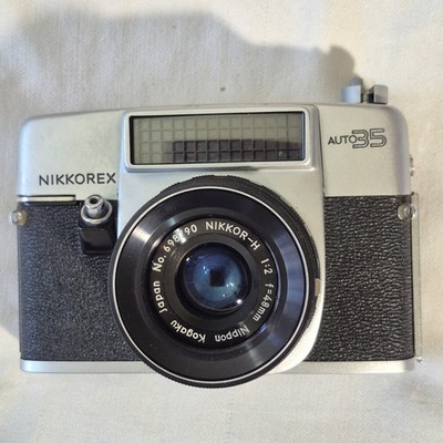 Nikkorex Auto 35 Leaf Shutter SLR 48mm f2 Lens Untested Back Dent