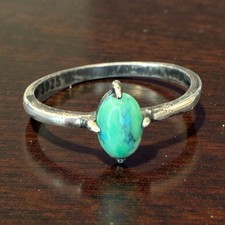 Vintage Tiny Ring Sterling Silver Genuine Turquoise Oval Shape Size 5