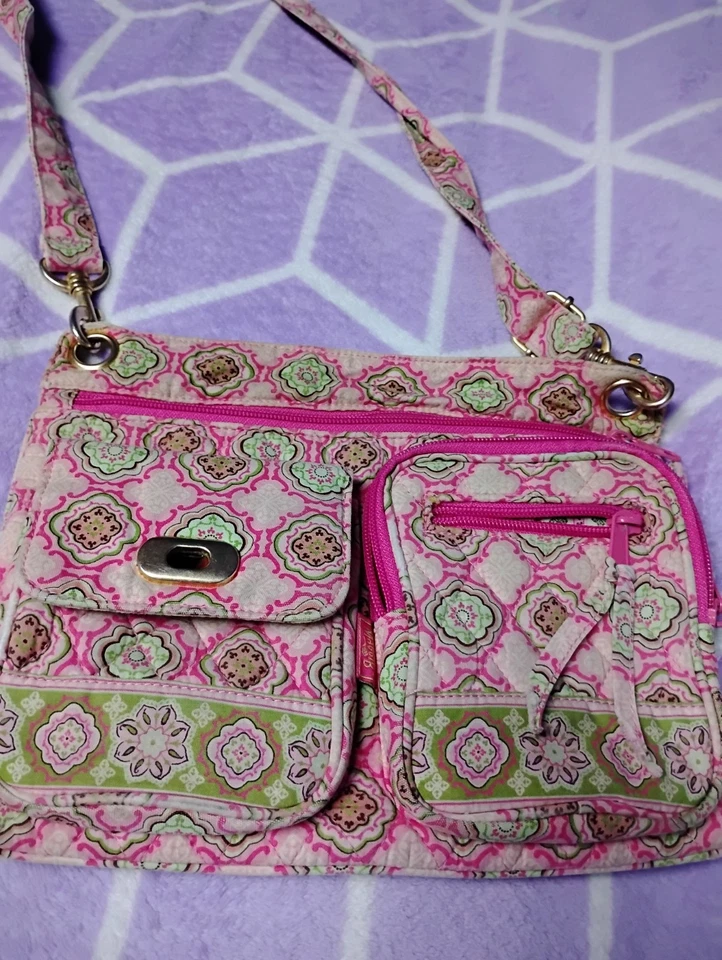 Bandolera Maggi B rosa y verde. Foto 2 de 4