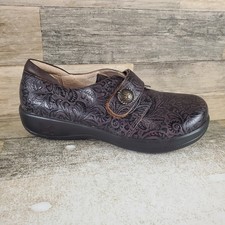 Alegria Joleen Womens Casual Shoes Sz 9 Brown Tooled Floral Leather Comfort