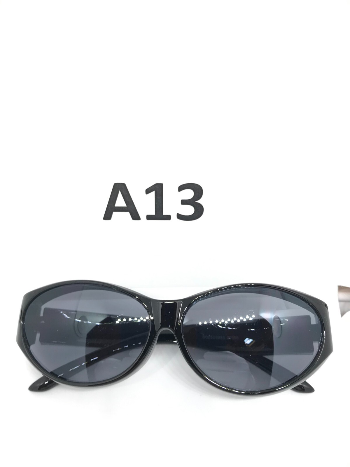 Vintage-Style Sunglasses SC25U9895 in Classic Black 29666  -image