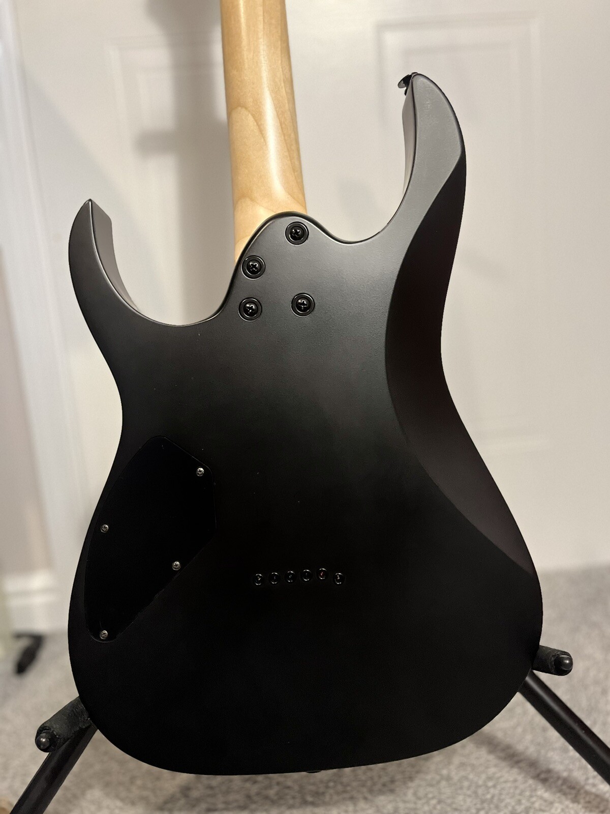 ibanez gio electric guitar Satin Black Locking Tuners 👀 eBay