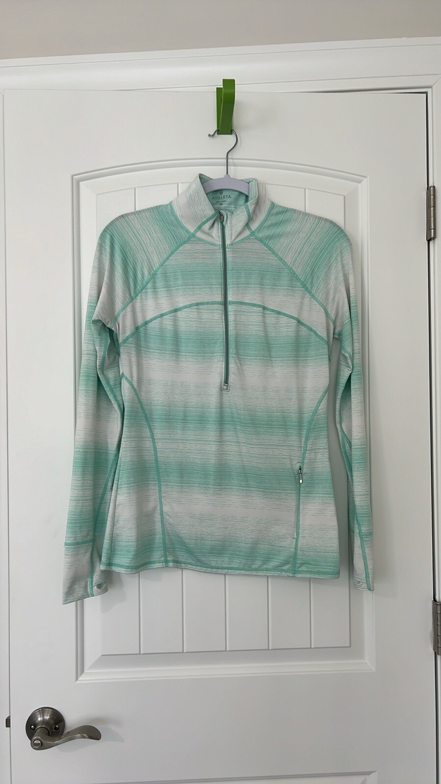 Athleta Pullover Lightweight Jacket Medium Sporty… - image 1