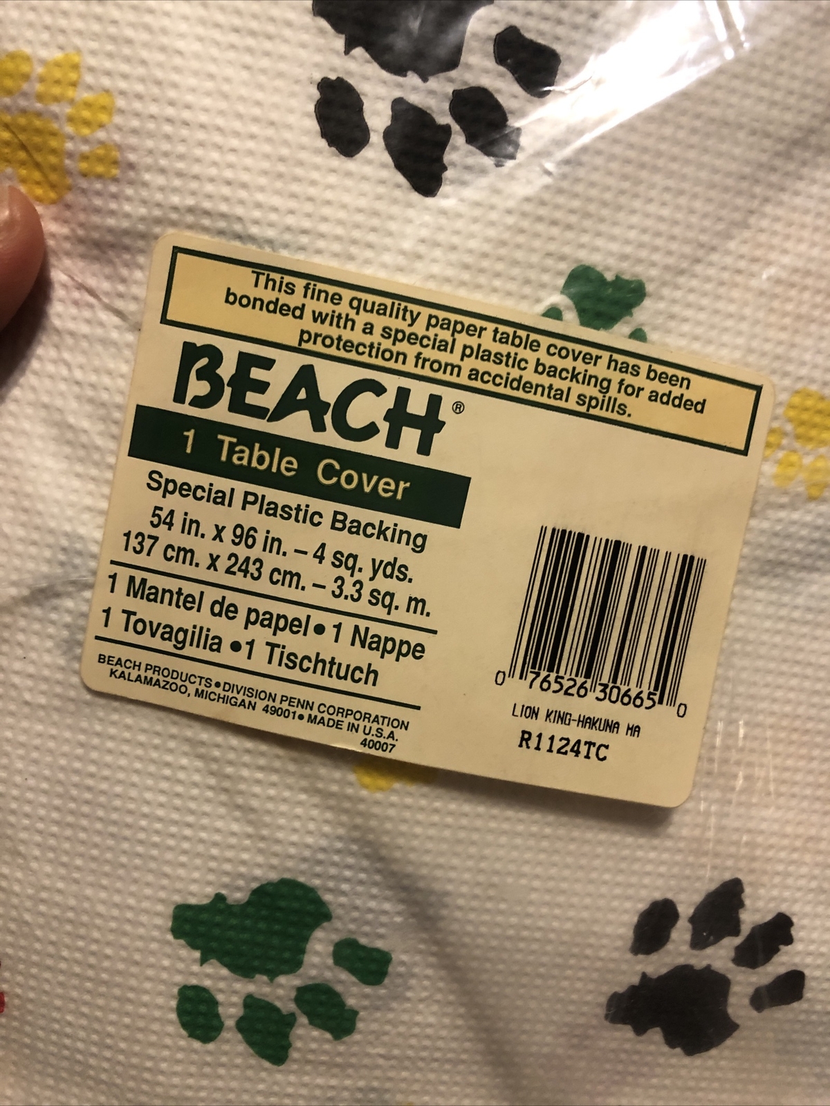 NOS Vtg 90s Disney The Lion King Paw Print Plastic Backed Table Cover 54"x96&rdquo;