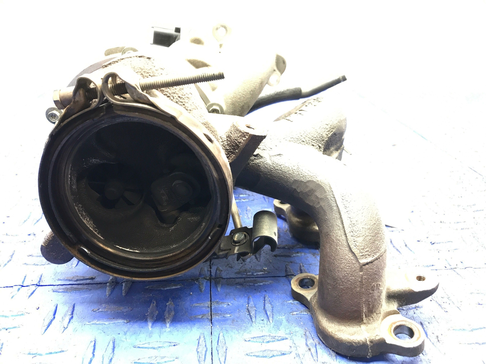 2014 - 2017 MASERATI GHIBLI 3.0L LEFT ENGINE TURBOCHARGER 66K MILES 297712 OEM