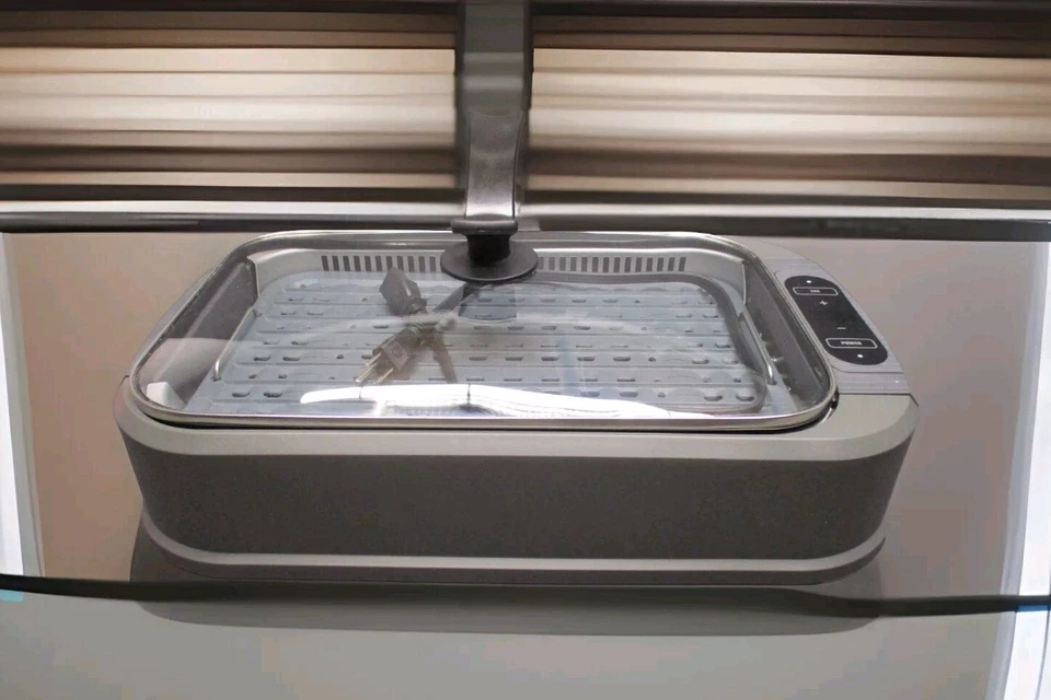 OSTER DiamondForce Smokeless Indoor Cooking Grill, Quick Heat, CKSTGRLSLGY-DM - Image 3 of 4