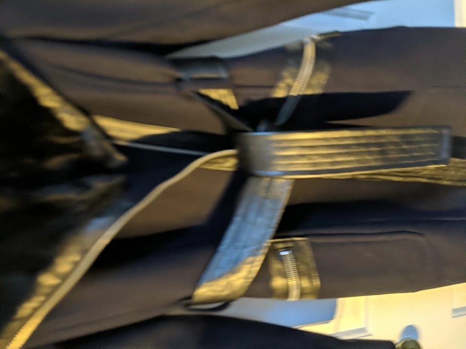 Abrigo para mujer Via Spiga 2 azul marino mezcla de lana cuello de piel sintética cinturón ribete de cuero vegano Foto 3 de 4