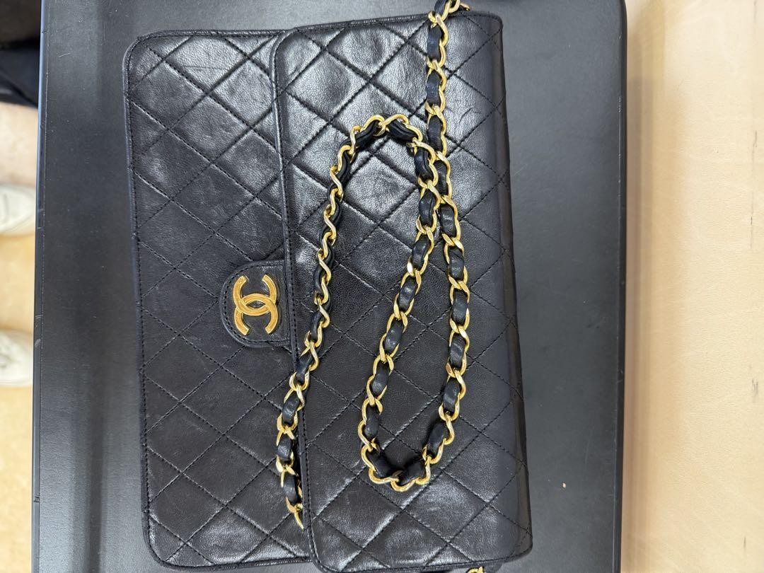 CHANEL Classic Shoulder Bag in Black Caviar Leather PGJR3V-image