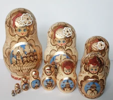 Russian Nesting Dolls Handmade Matryoshka Pyrography Wooden Gold Gilt 7.75”