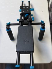 Neewer Shoulder Rig System Base