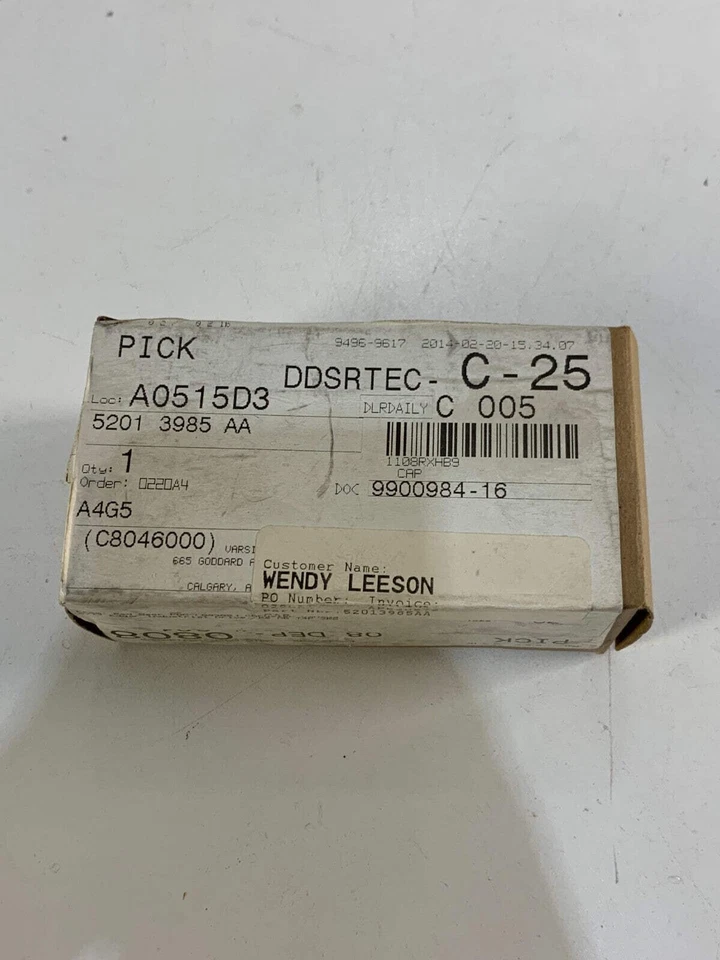 52013985AA Dodge RAM 1500 Durango Dakota Wheel Center Cap Chrome - Image 2 of 2