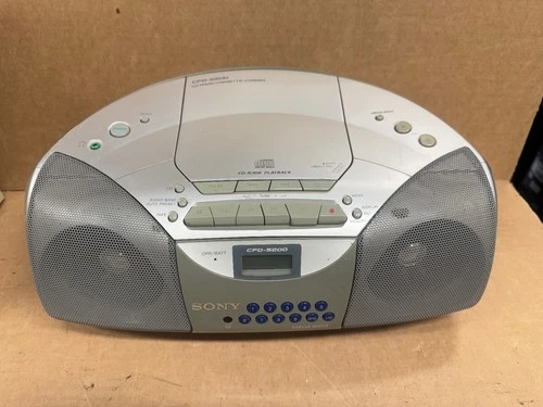 Vintage Sony CFD-5200 Boombox AM/FM CD Cassette Player - Read