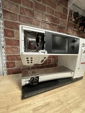 Bernina 820 Computerized Sewing Machine For Parts Only(read)