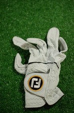 FootJoy Right-Hand Youth M 7.5 inch golf glove V016