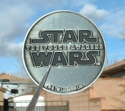 NICE 2" STAR WARS THE FORCE AWAKENS AIR FORCE-COAST GUARD/MARINES CHALLENGE COIN - Picture 2 of 3