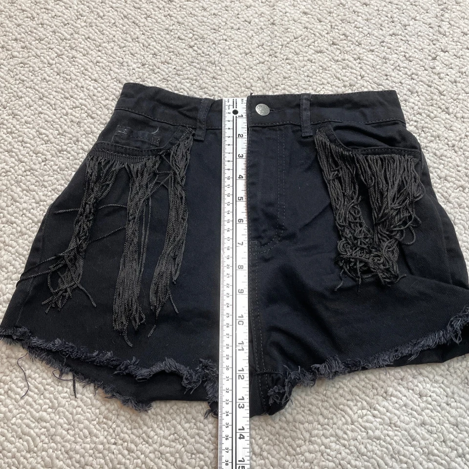 Boohoo синий женщин черный срез Jean шорты искусственно состаренный размер 2 бахромой Raw боты - Изображение 4 из 4