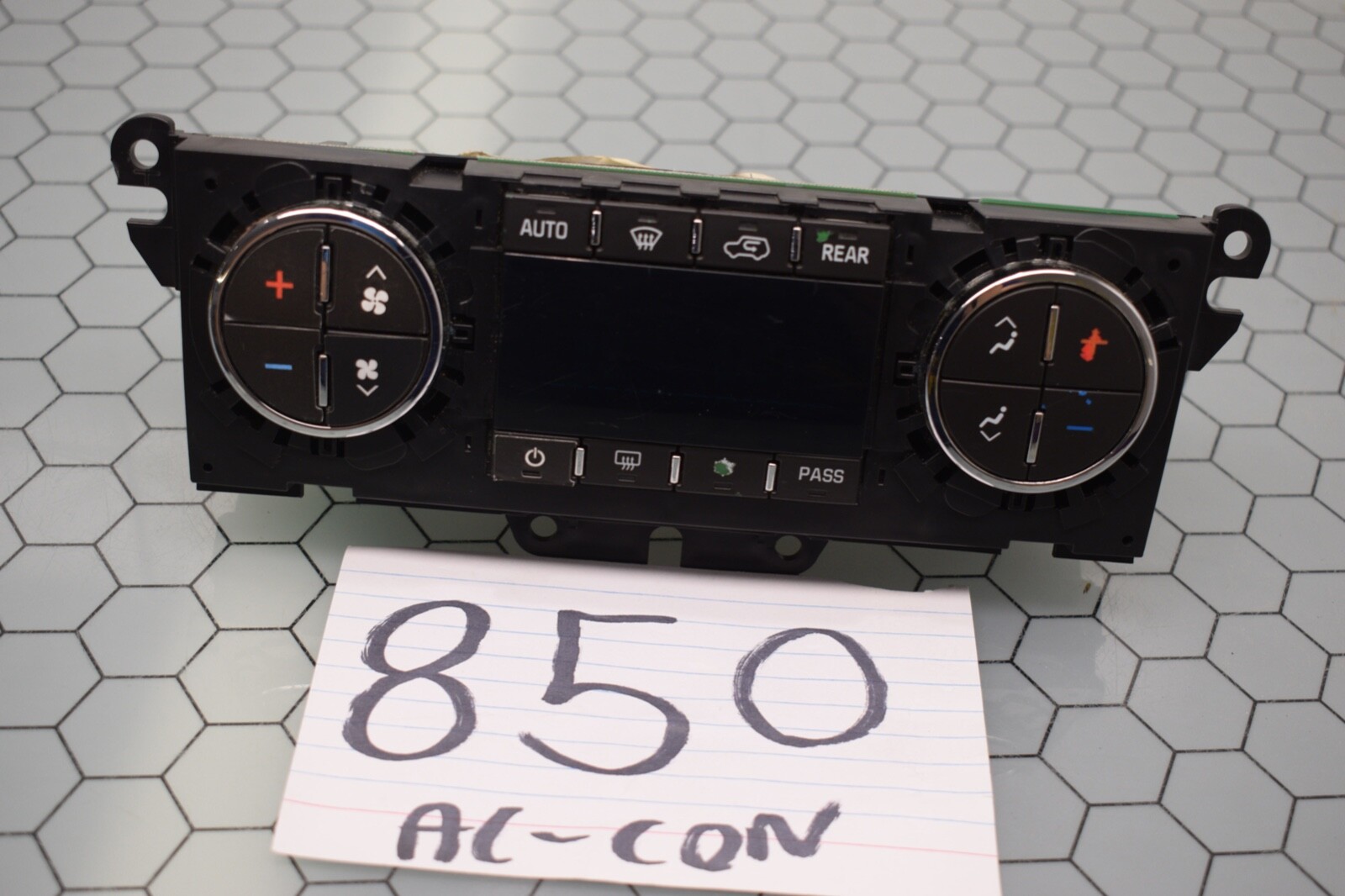 08 09 10 11 12 Chevrolet Traverse AC and Heater Control Used Stock #850-AC