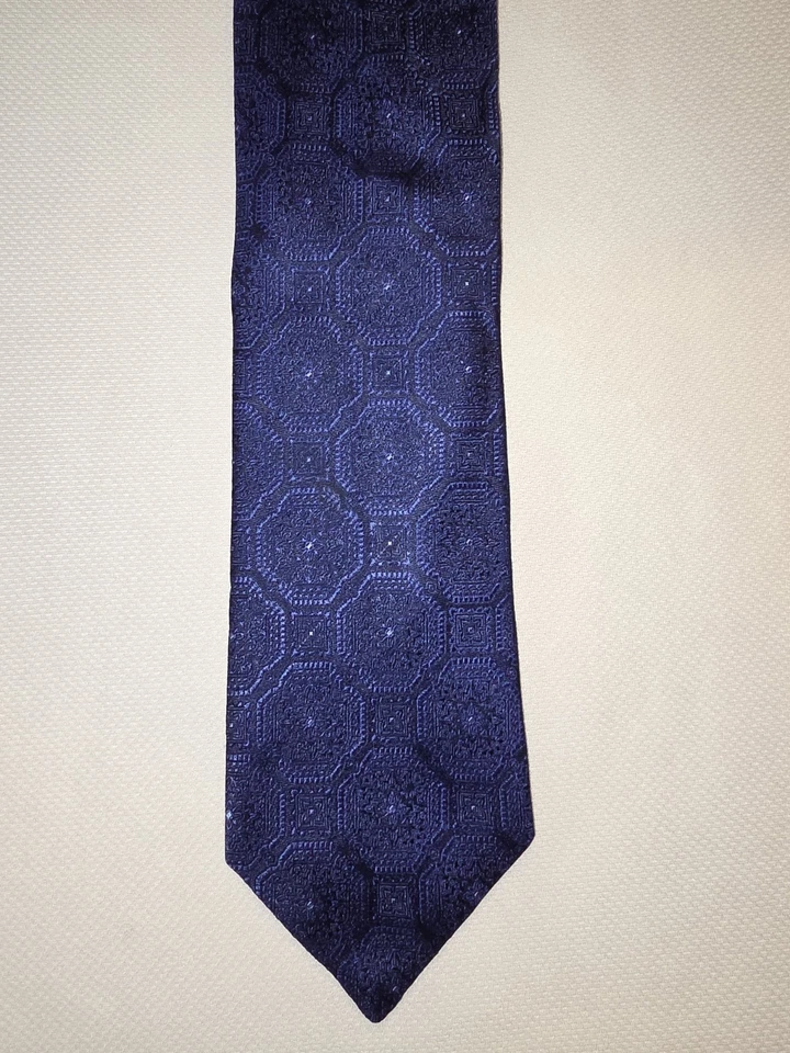 Corbata azul oscuro Paul Fredrick 100 % seda Foto 2 de 4