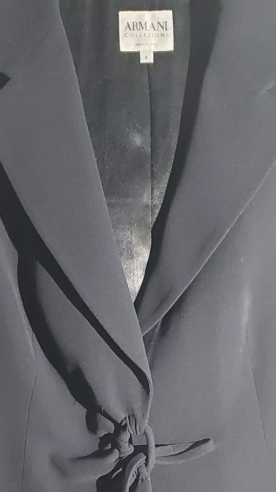 Blazer Armani 100% seda!!! Lookong feminino tão bonito e suave tamanho 8 - Imagem 3 de 3