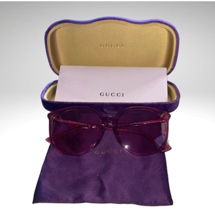 NEVER BEFORE WORN UNISEX GUCCI VINTAGE SUNGLASSES | eBay display picture 1