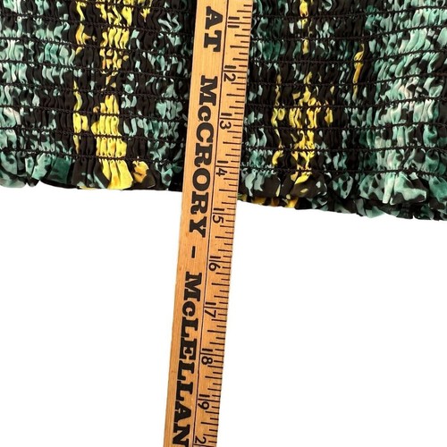 Top XOXO para mujer grande con volantes y estampado abstracto - Imagen 10 de 10
