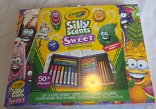 CRAYOLA SILLY SCENTS MINI ART CASE 50+ PIECE COLORING PAGES CRAYONS MARKERS