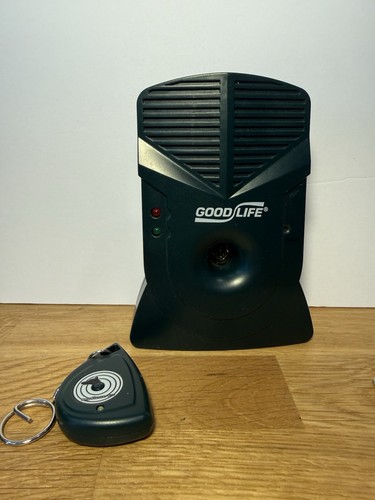 Good Life Dog Silencer Pro Ultrasonic Bark Control Deterrent Stop Barking Remote