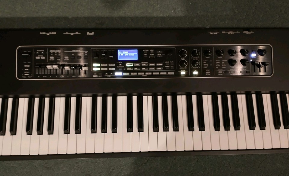 Keyboard Rack Stage Yamaha CK88 Stage Keyboard,Stand And Well Used Gig Bag | eBay UK