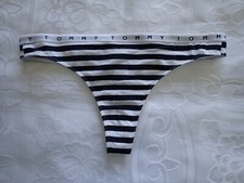 TOMMY HILFIGER, Thong in Size M, Colour in White and Navy, Striped