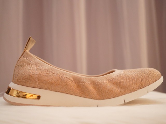 michael kors gold slip on shoes
