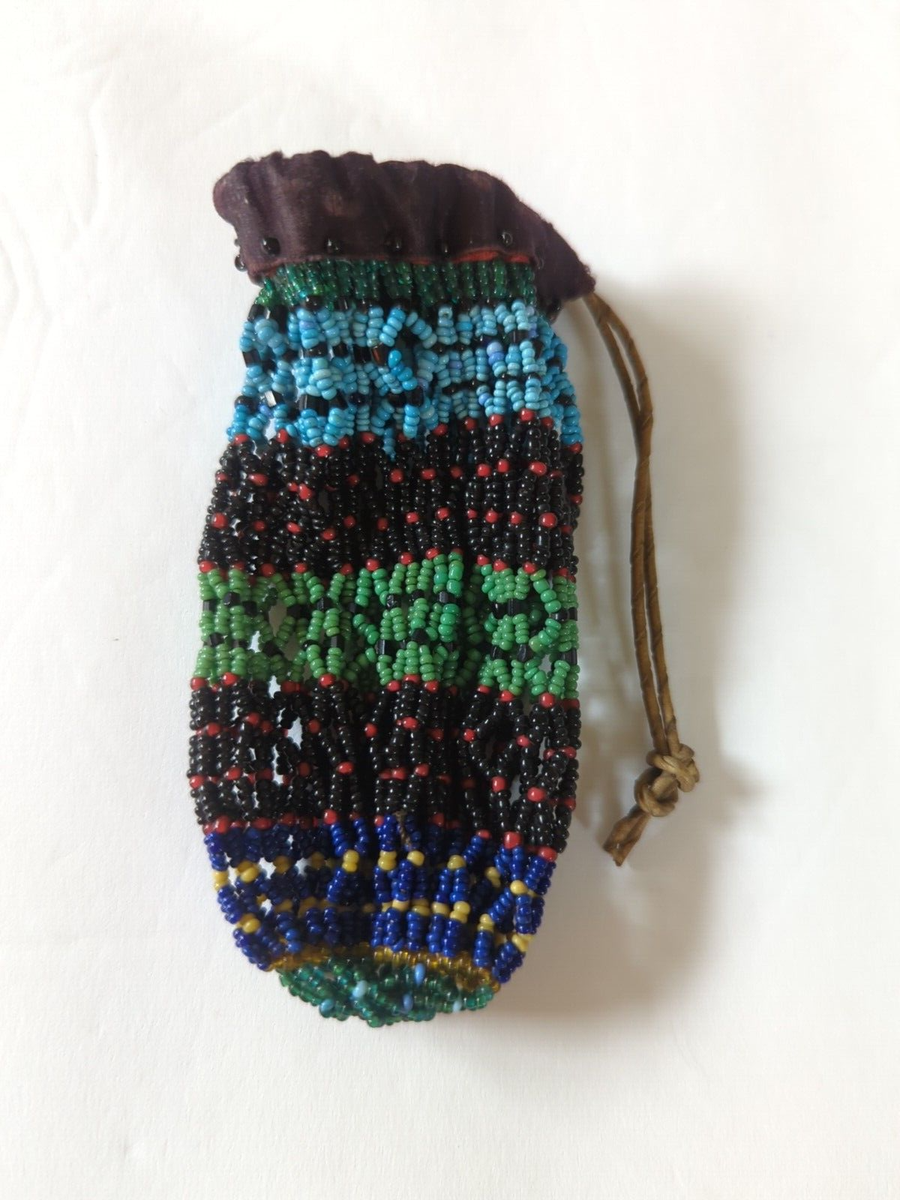 Vintage Apache Native American Beaded 1880/4