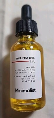 Minimalist 25% AHA + 2% BHA + 5% PHA Peeling Solution for Glowing Skin 30ml 