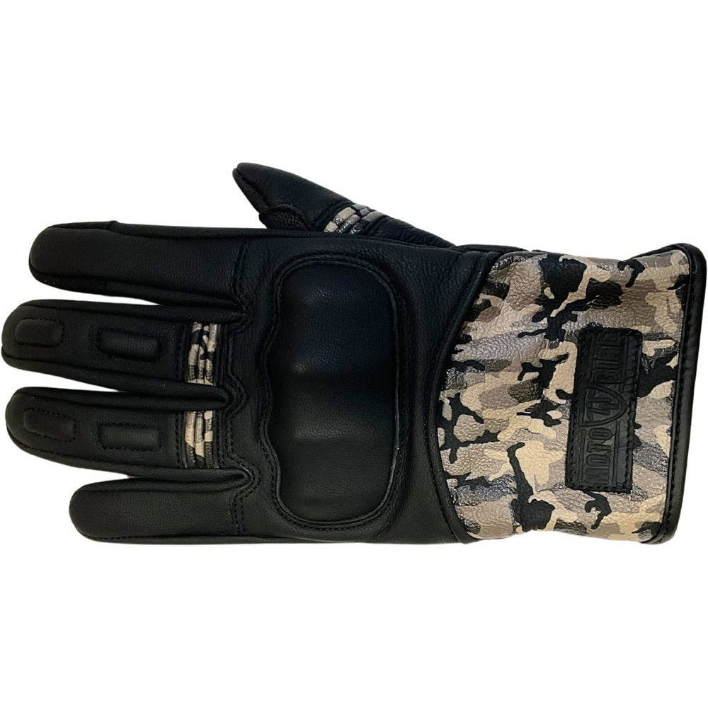 Camo, photo 1 of 3