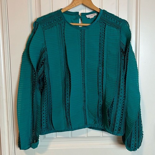 Calligraphie - Long Sleeve Blouse with Elegant Lace / Crochet Detail - size L