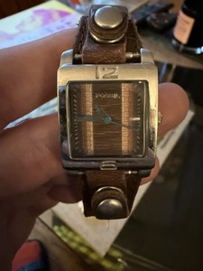 Vintage Fossil Wide Band Brown Leather Cuff Watch s-l400.jpg main image 4