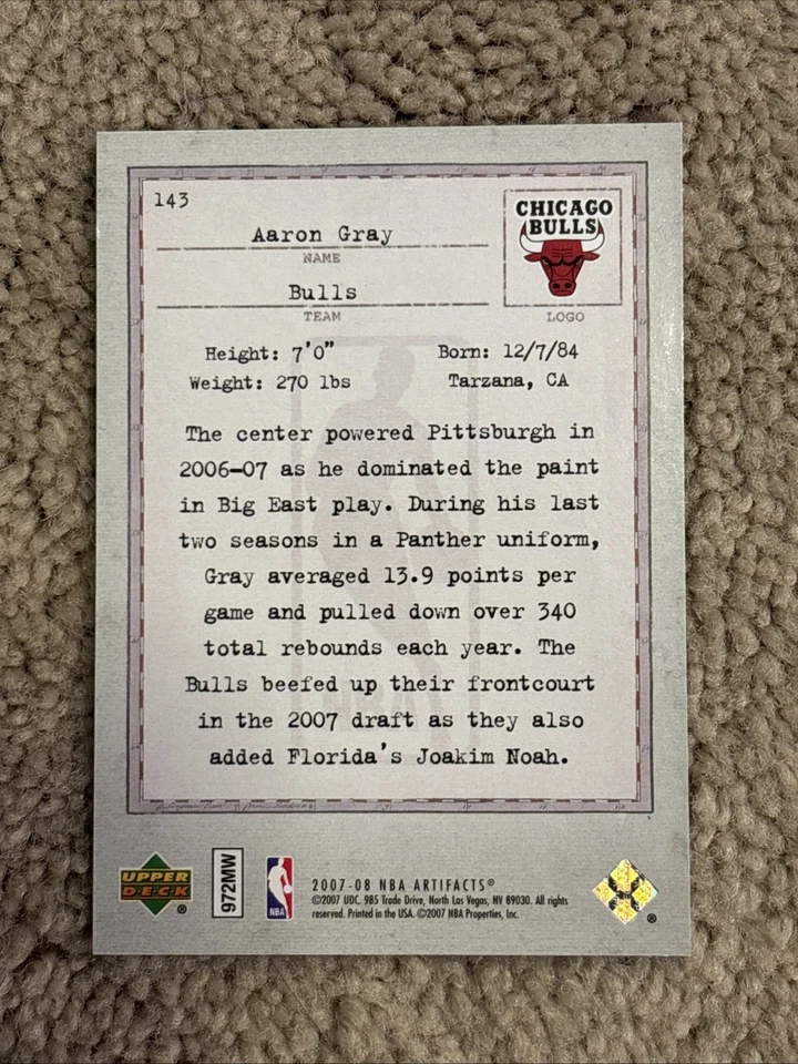 Aaron Gray 2007-08 Artifacts Rookie Card #143 #1132/1299 Chicago Bulls RC - Image 2 of 2