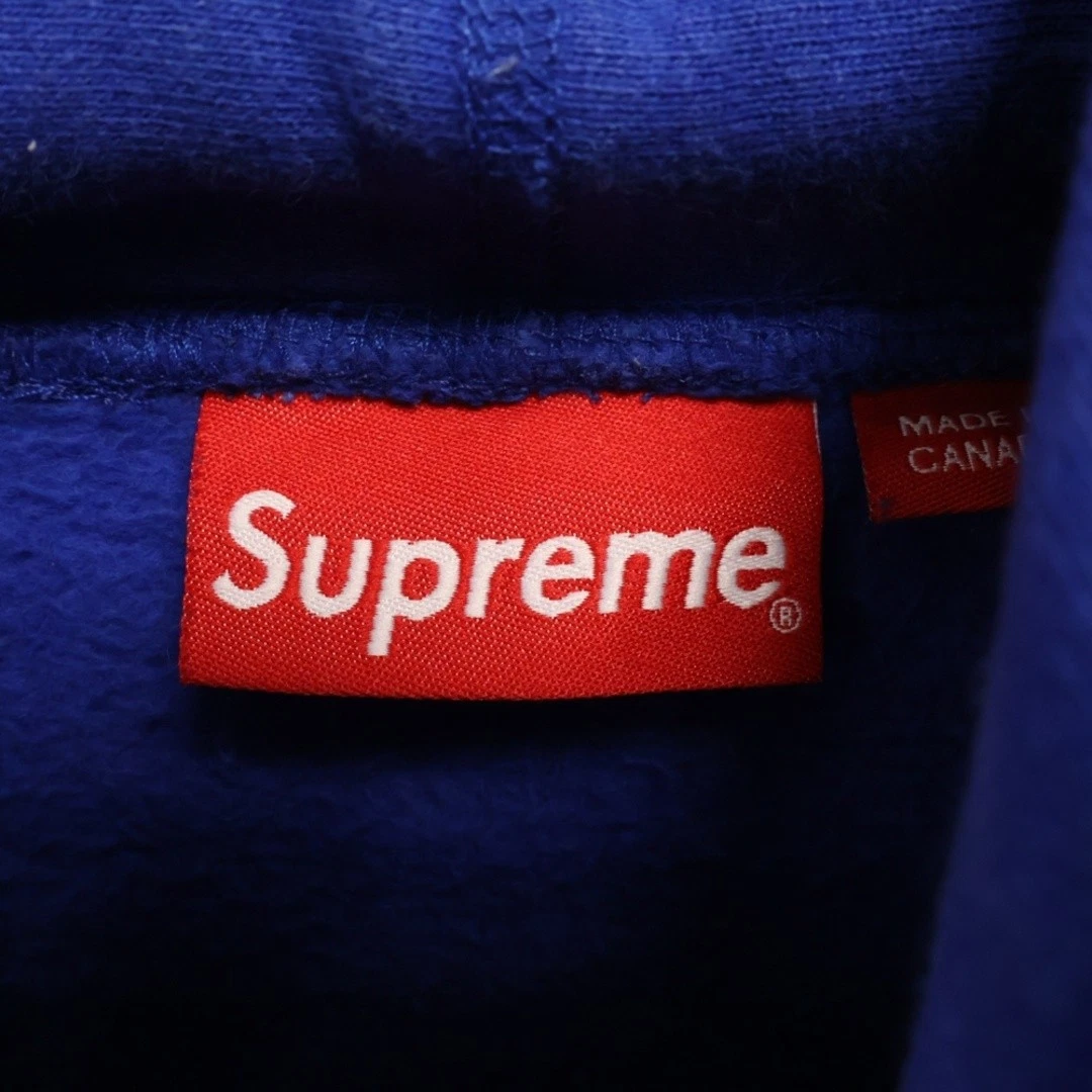 Felpa con cappuccio SUPREME 15AW S logo pullover felpa blu usata aec31352101fcf7f