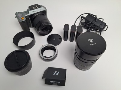 Hasselblad X1D-50c Medium Format Mirrorless Digital Camera Package