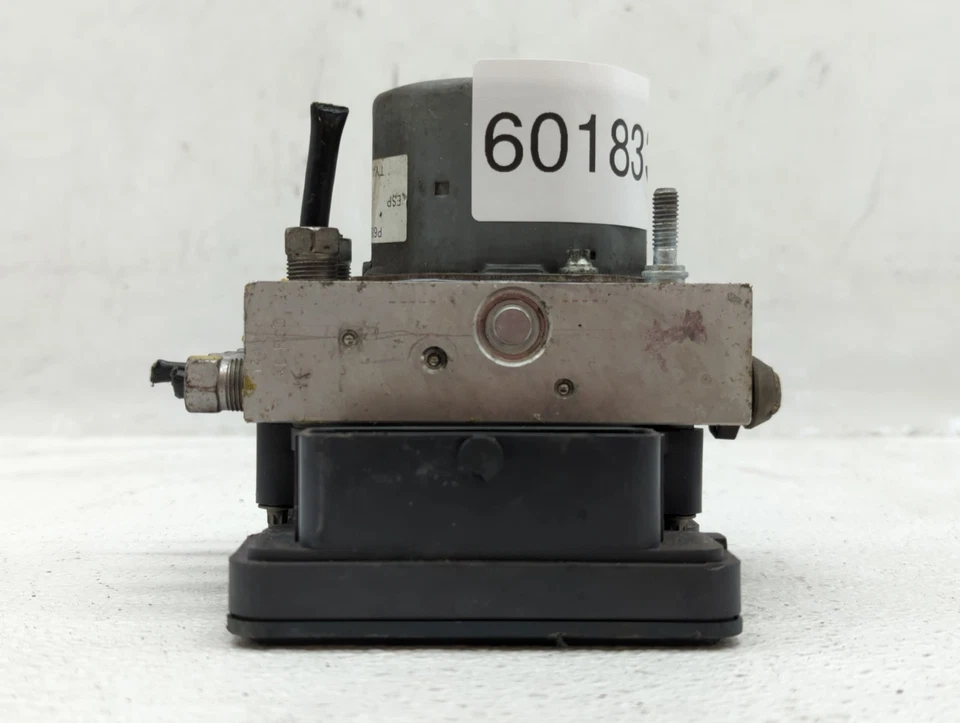 Módulo de controle de bomba 2013-2013 Chrysler Town & Country Abs LR2CR - Imagem 3 de 4