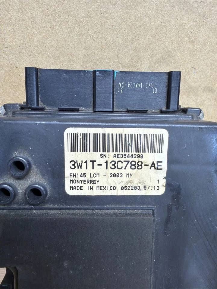 2003-04 LINCOLN TOWN CAR LCM LIGHTING CONTROL MODULE 3W1T-13C788-AE/AD (SAME) — 第 2/4 张图片