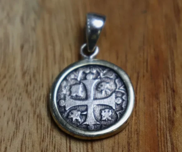 Urca de Lima SPAIN COLONIAL ship wreck COIN solid STERLING SILVER Pendant 26mm - Image 3 of 4