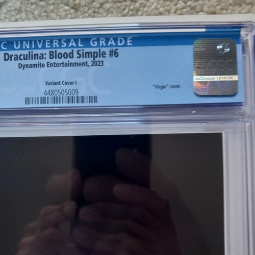 Draculina Blood Simple #6 Cover I VIRGIN VAIRANT CGC 9.8 LOW POP - Picture 2 of 5